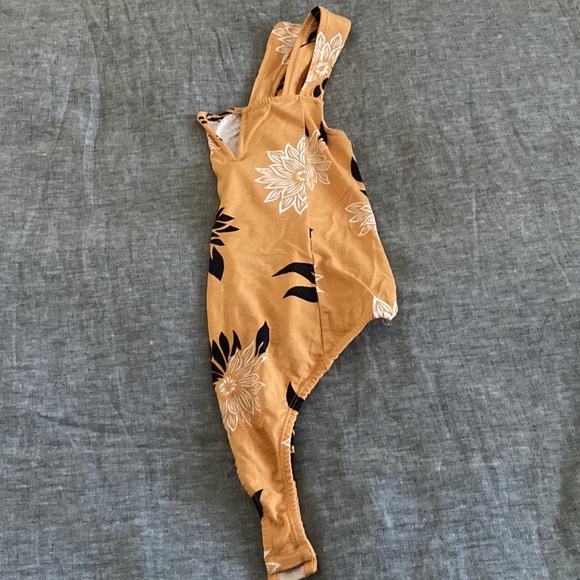 Floral body suit - Picture 4 of 4